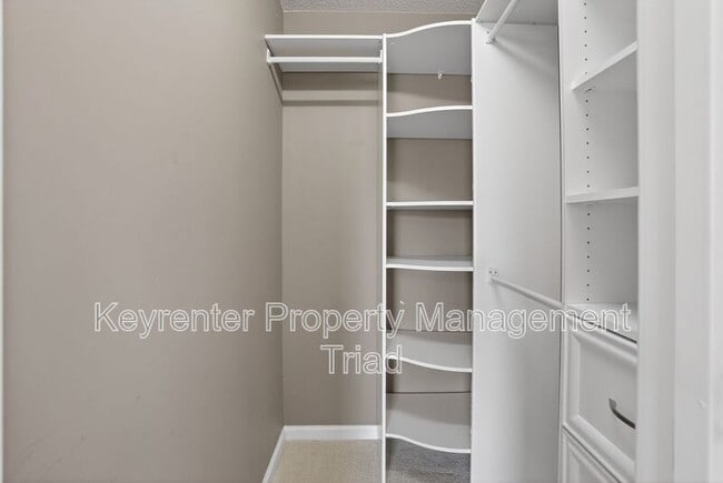 Building Photo - 4280 Cedarcroft Ct