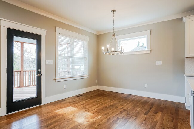 Building Photo - 1312 N Alston Ave