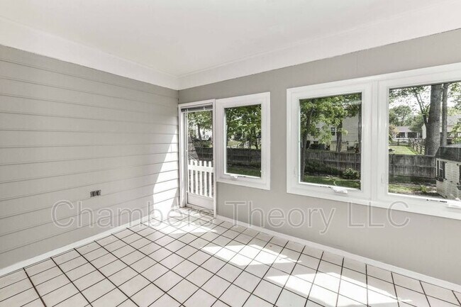 Building Photo - 5703 Pamela Dr