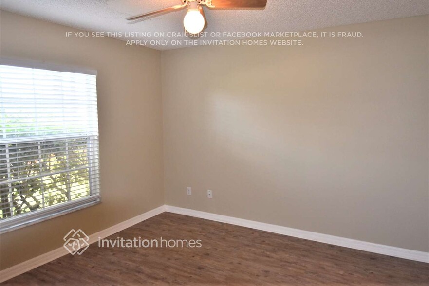 Building Photo - 1760 Van Allen Cir