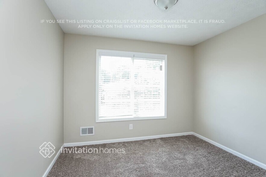 Building Photo - 2485 Misty Hollow Ln