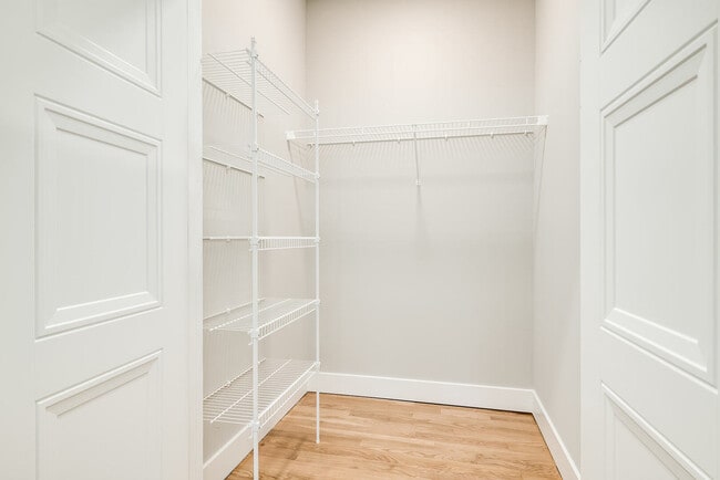 Building Photo - 2145 S Halsted St