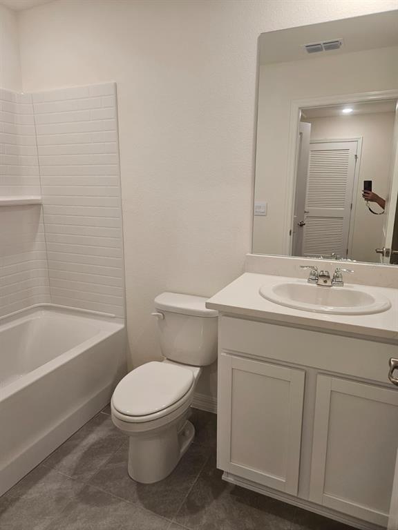 Building Photo - 6577 SW 81st Lp