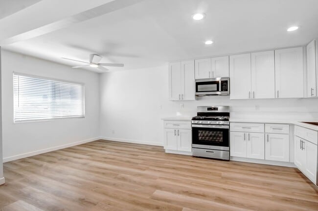 Building Photo - 3099 Ginger Ave