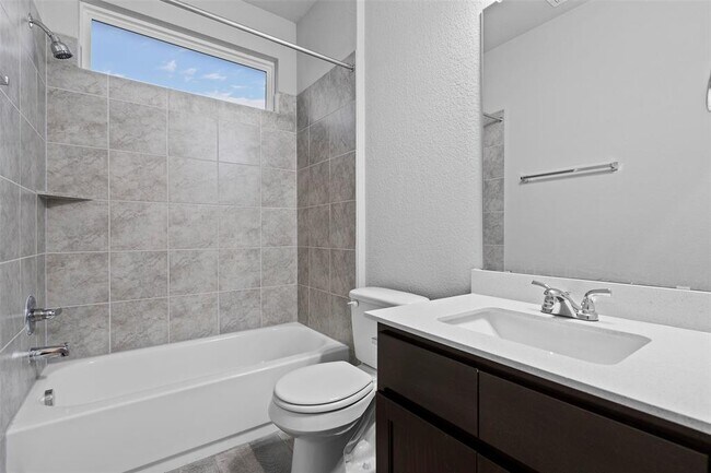 Building Photo - 1113 Burin Dr