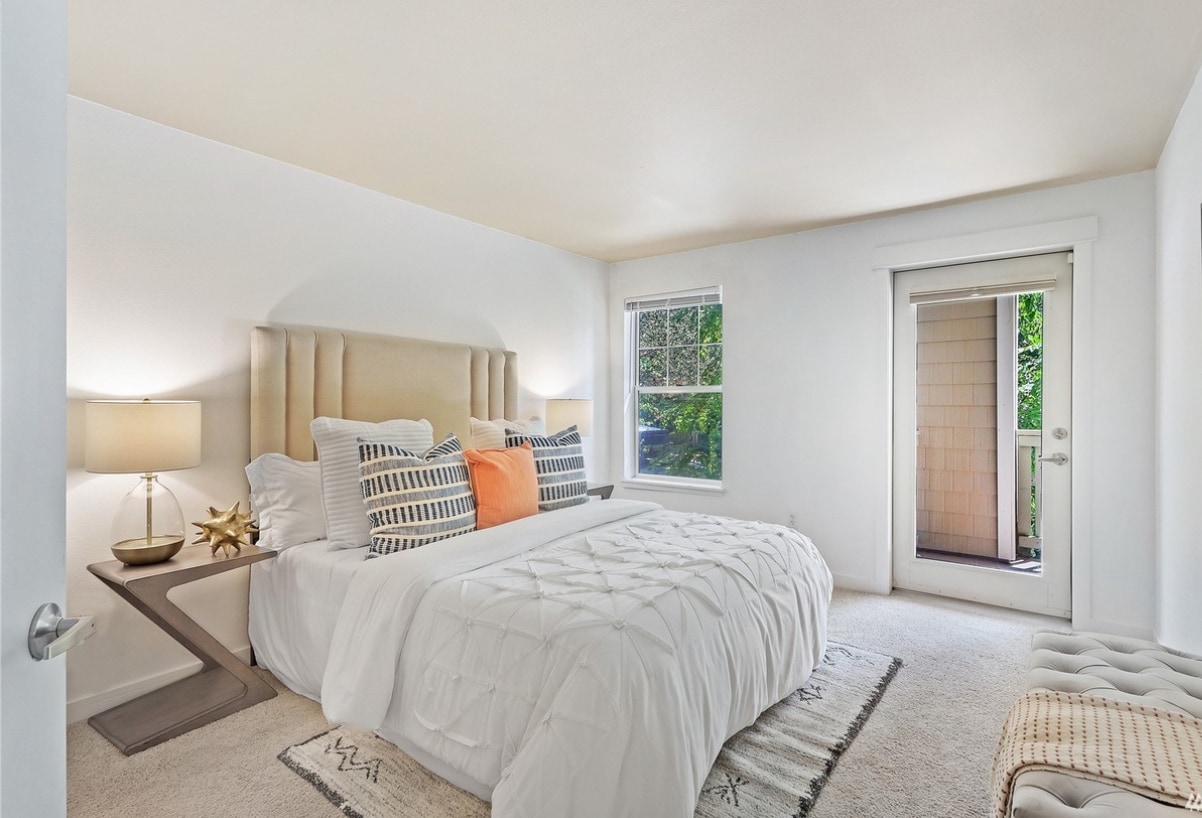 Building Photo - 7711 NE 175th St