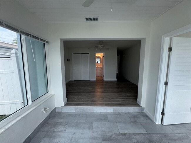 Building Photo - 535 173rd Ave