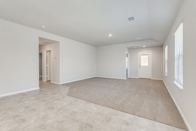 Building Photo - 5912 Harvey Gap Ln