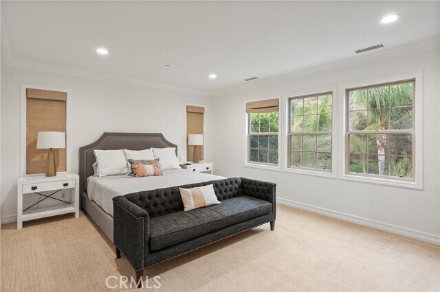 Building Photo - 1 Calle Saltamontes