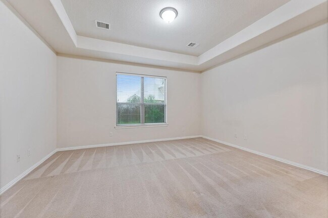 Building Photo - 26116 Chivalry Ct