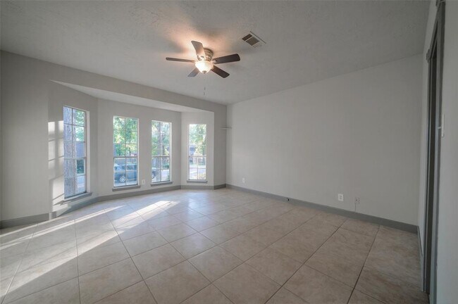 Building Photo - 31 Palmetto Pl