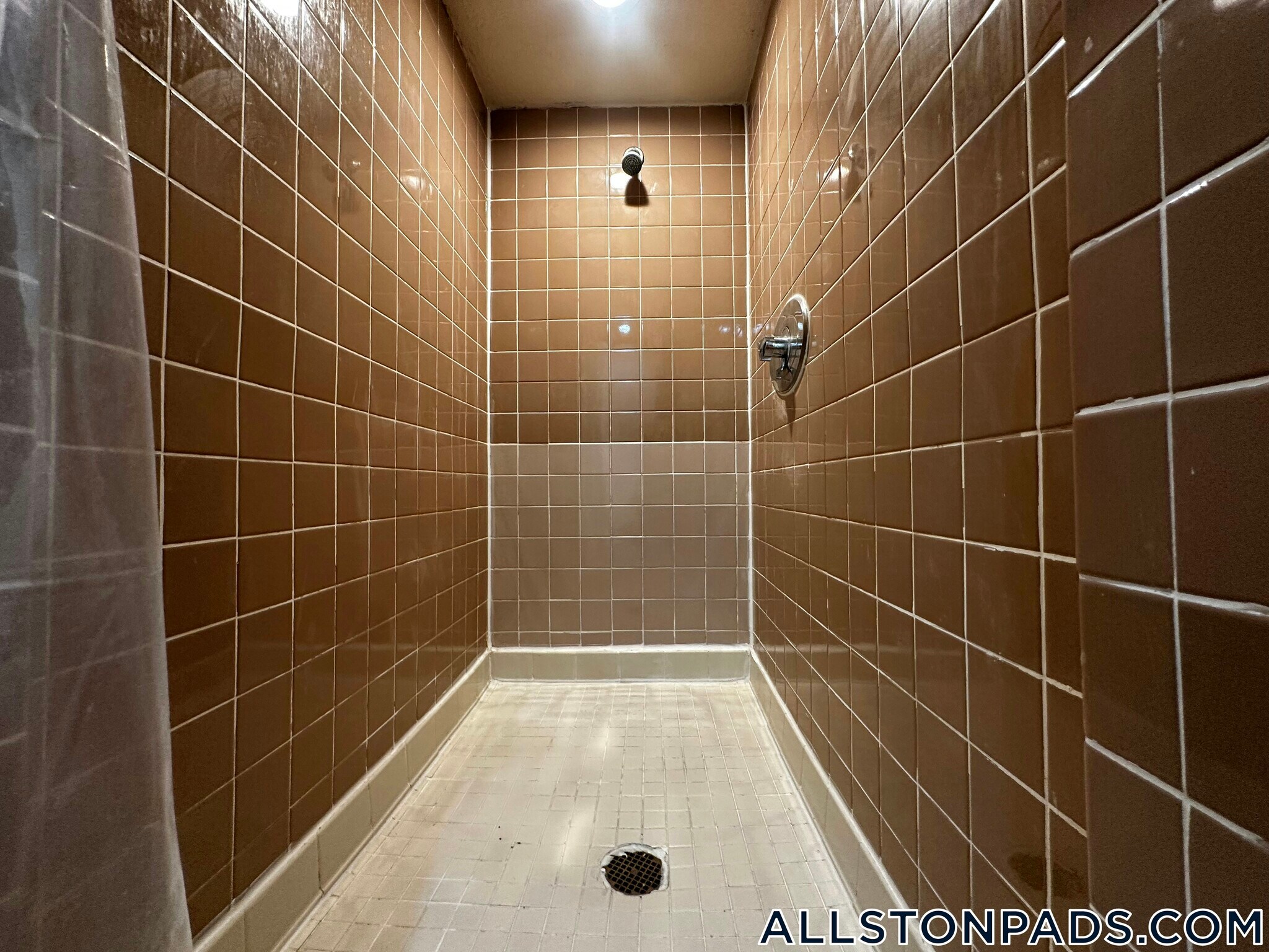 Building Photo - 1110 Commonwealth Ave