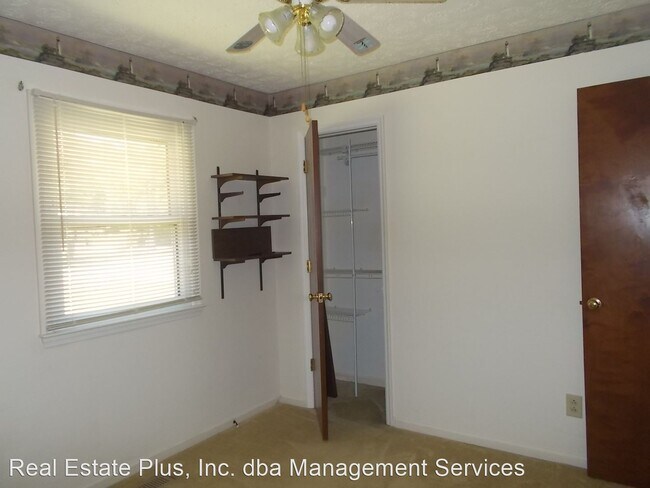 Building Photo - 3 br, 2 bath House - 215 Gibbs Road