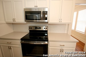 Building Photo - 131 E Ridgewood Ct