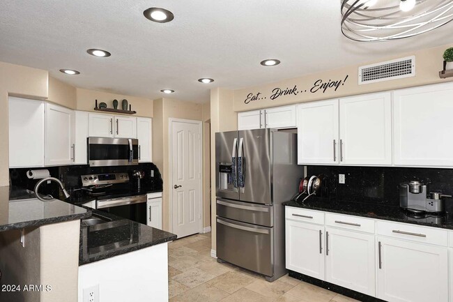 Building Photo - 25224 N 66th Dr