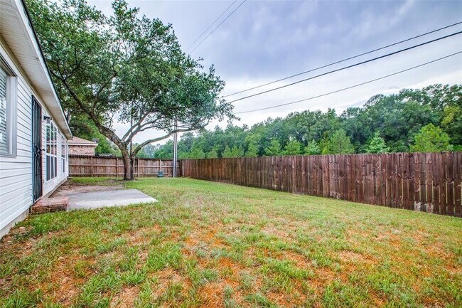 Building Photo - 22707 Bridgewater Dr