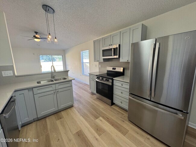 Building Photo - 8038 Timber Point Dr