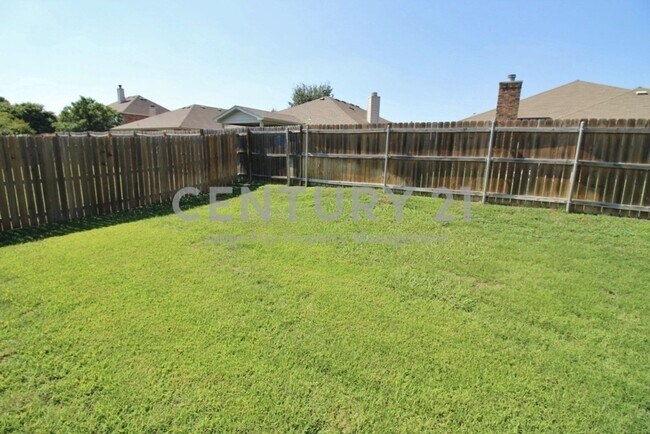 Building Photo - Adorable 3/2/2 in Mansfield ISD For Rent!