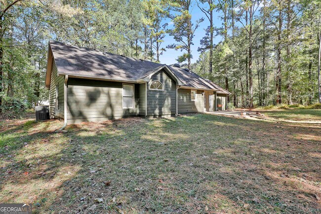 Building Photo - 37 7 Pines Cir