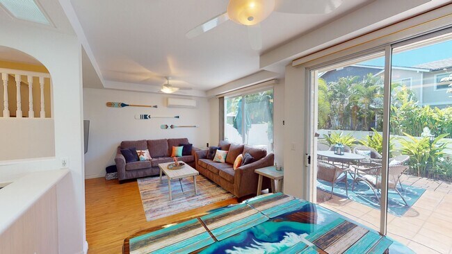 Building Photo - 92-1493 Aliinui Dr