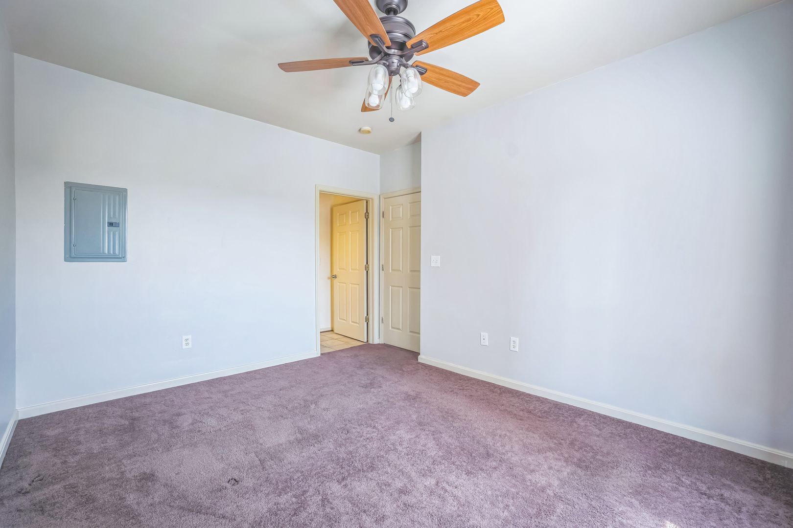 Building Photo - 4551 Strutfield Ln