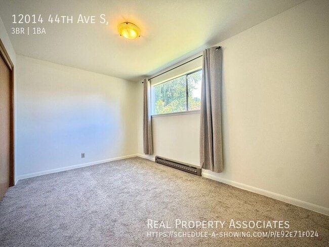 Building Photo - 12014 44th Ave S