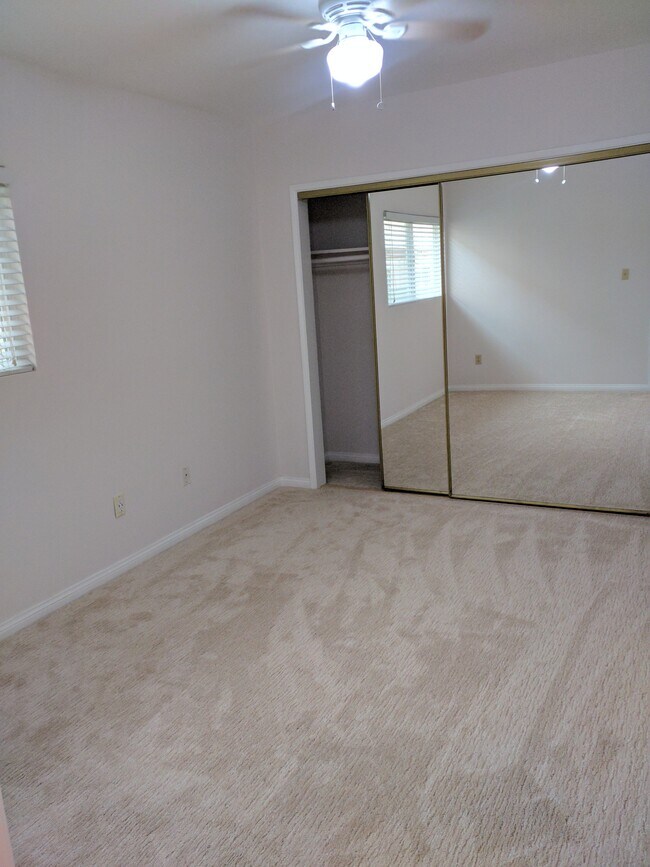 Bedroom 2 - 2206 Graham Ave