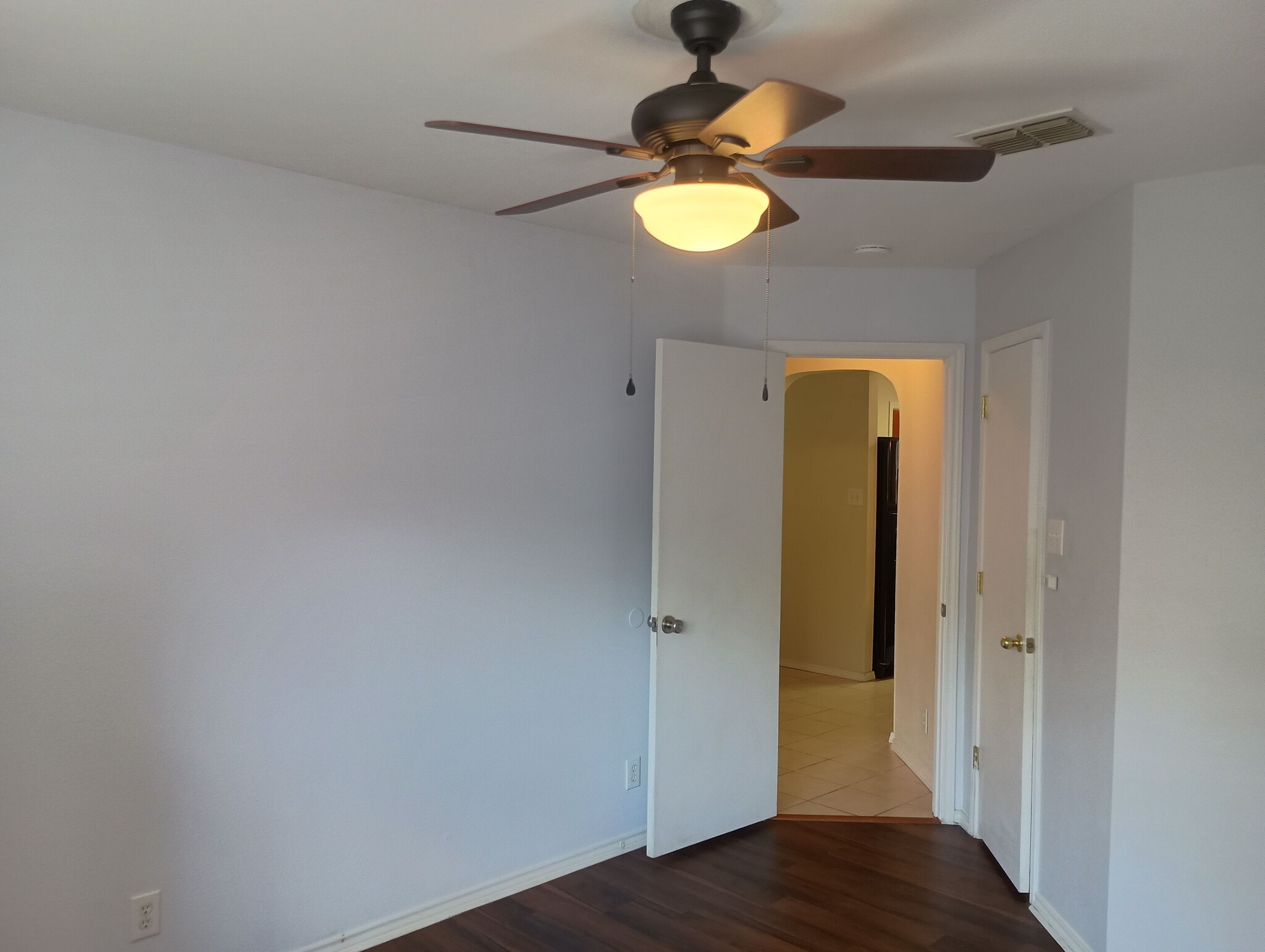 Building Photo - Room in Single Family Home on Ceremony Cove