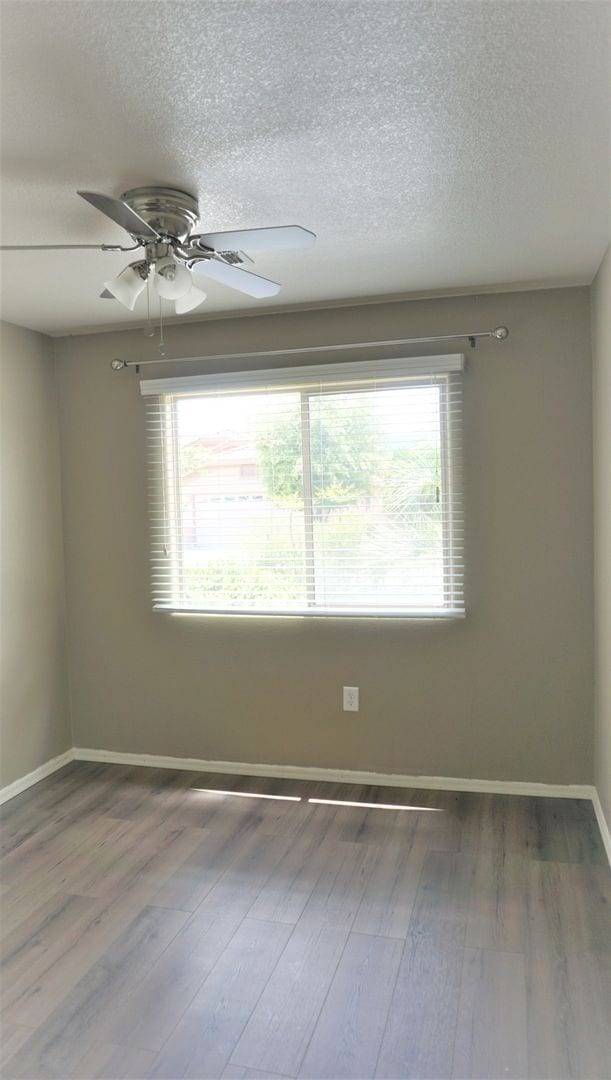 Building Photo - 3359 Zion Ct