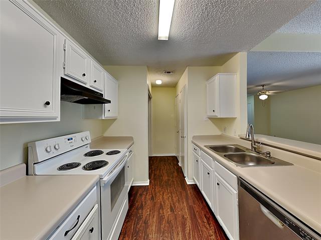 Building Photo - 4509 Ebbtide Ct