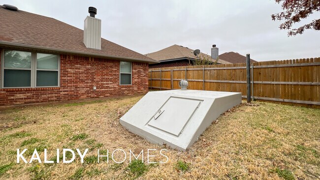 Building Photo - 5921 SE 88th St