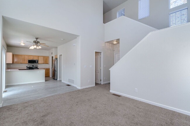 Building Photo - 965 Evening Star Ct