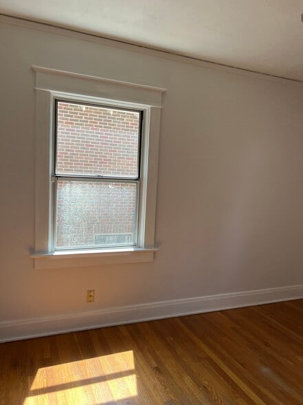 Building Photo - 821 Harrison St