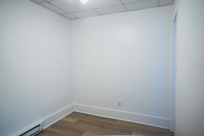 Building Photo - 415 Wyandotte St