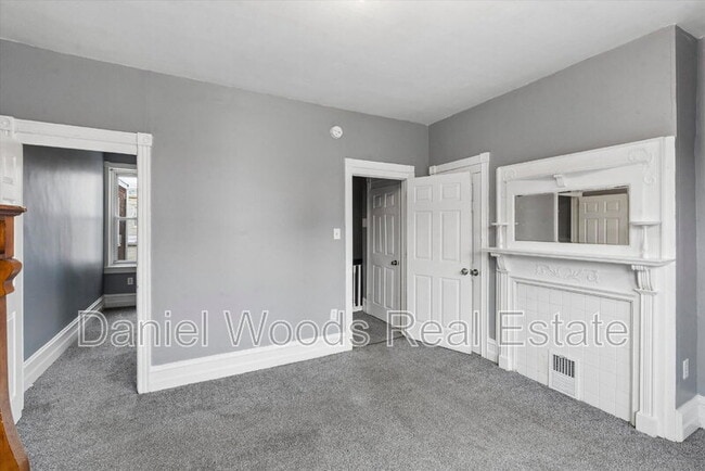 Building Photo - 3560 N 11th St