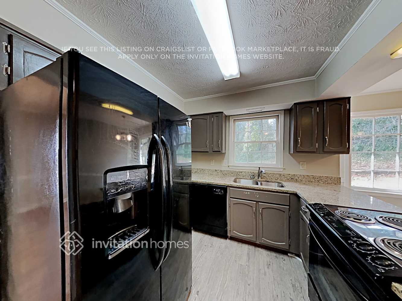 Building Photo - 148 Cavan Way