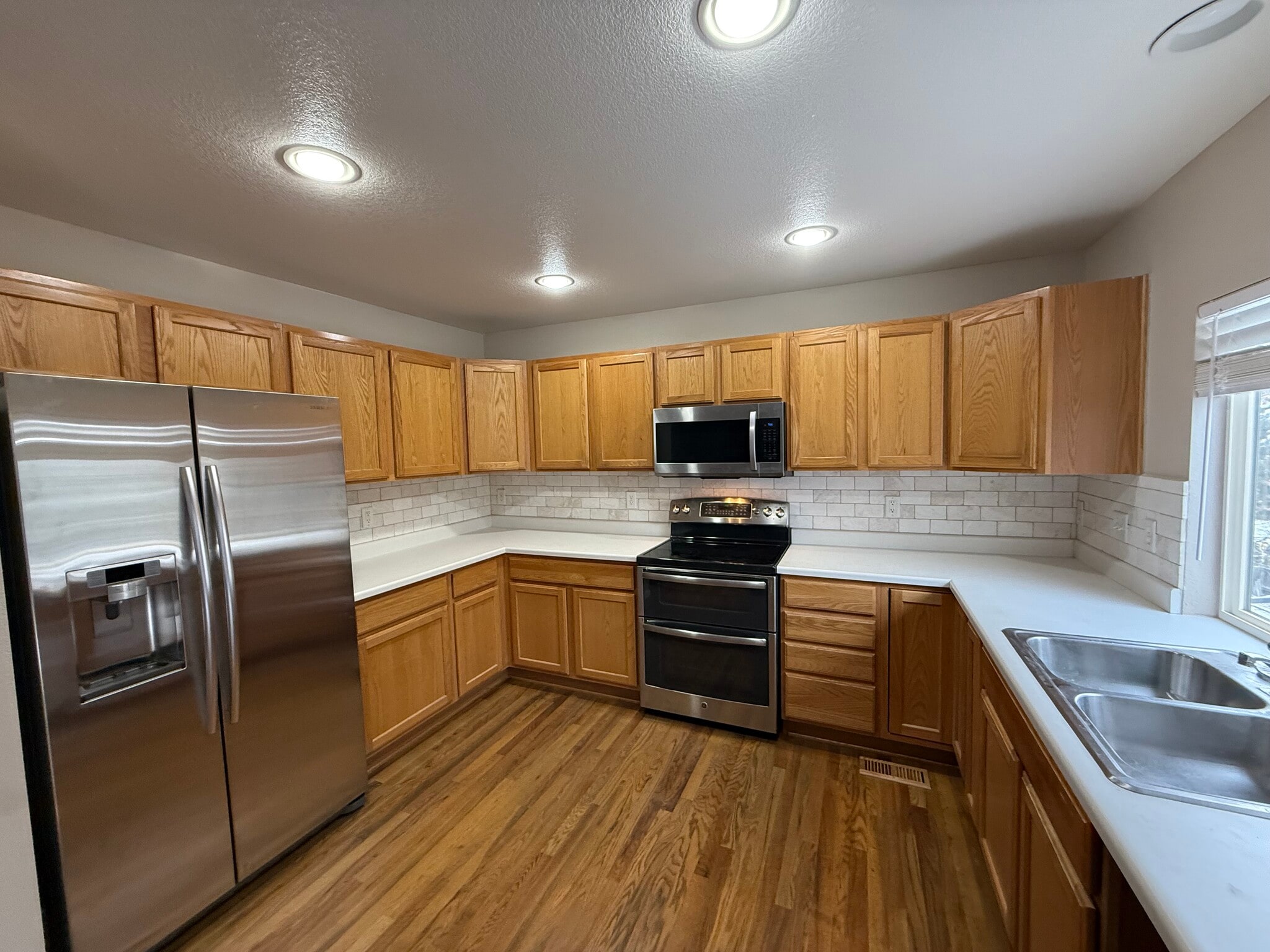 Building Photo - 8132 Spikegrass Ct