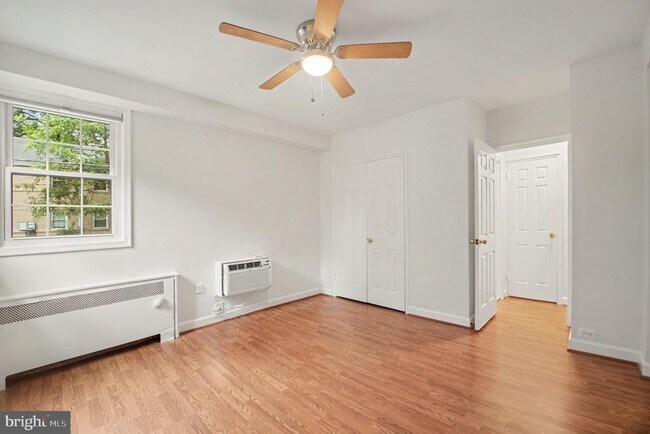 Building Photo - 4318 N Pershing Dr