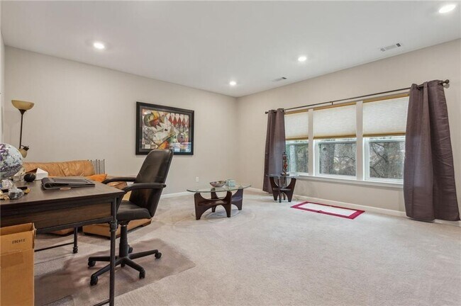 Building Photo - 4367 Waxwing St