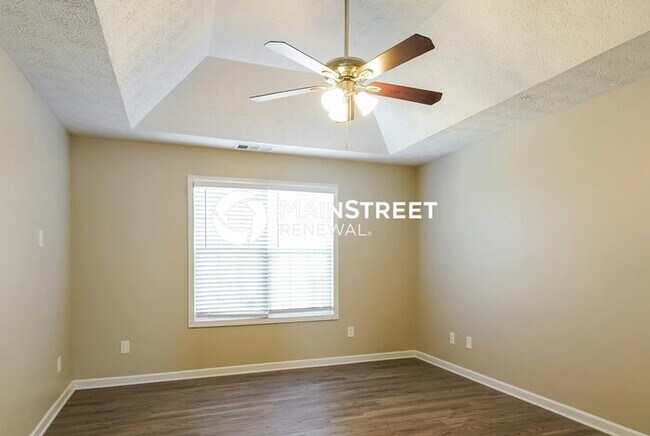 Building Photo - 4 Bedroom Pet-Friendly Home in Powder Springs, GA with Main Street Renewal