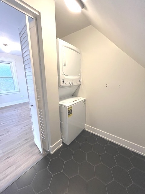 Building Photo - 1943 N Winchester Ave