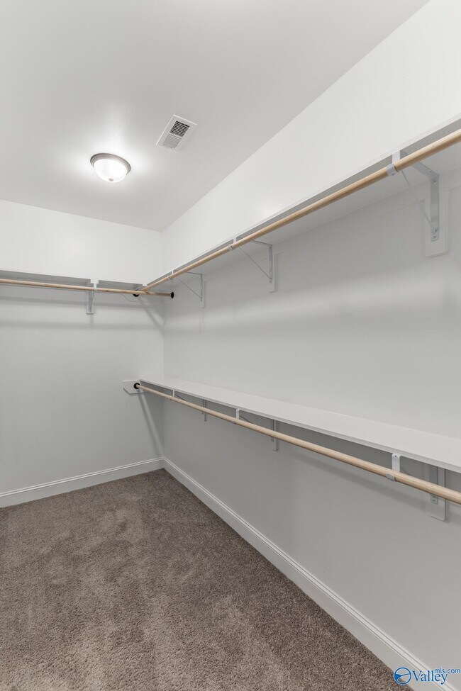 Building Photo - 122 Princewater Dr