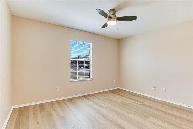 Building Photo - 101 King Elder Ln