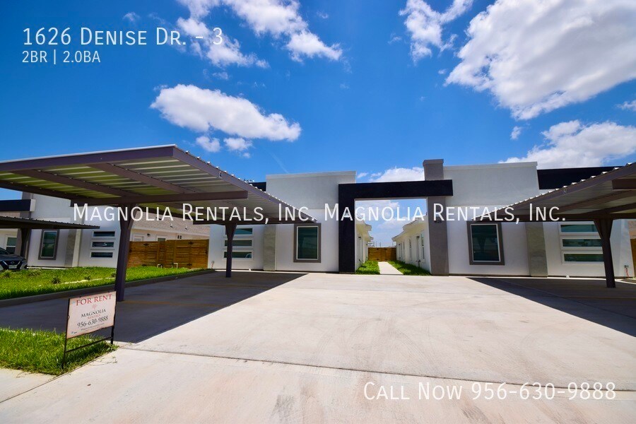 Building Photo - 1626 W Denise Dr