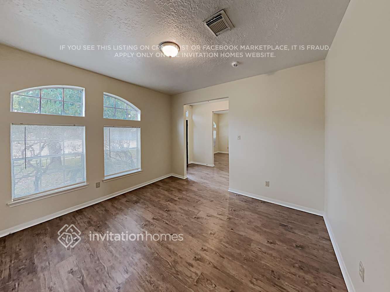 Building Photo - 17515 Glenmark Dr