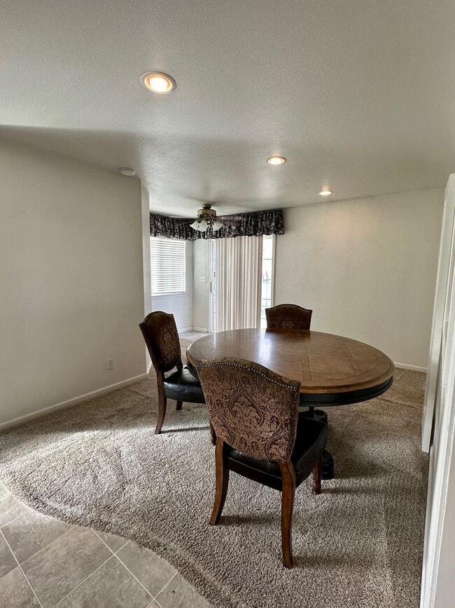 Building Photo - Beautiful Country Home! With Bonus Office/Den Room