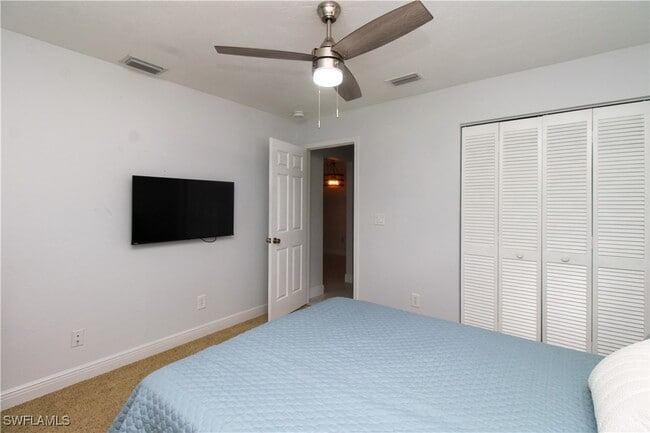 Building Photo - 213 Bay Meadows Dr