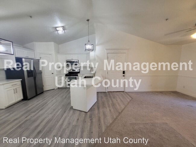 Building Photo - 3 br, 2 bath House - 518 S 2150 W Apt. 304