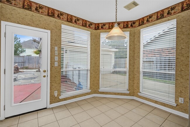 Building Photo - 4130 Midstream Dr