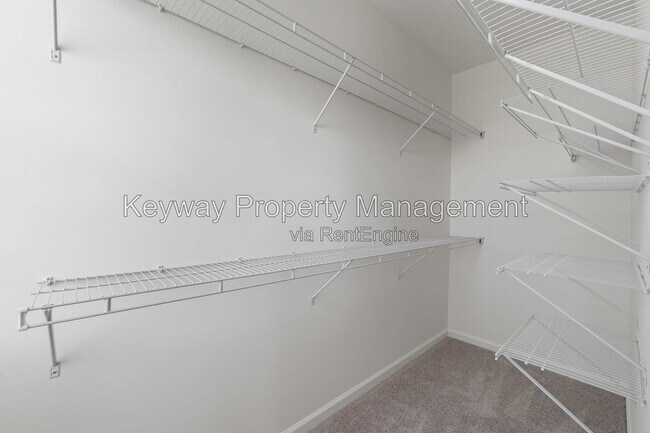 Building Photo - 1144 Carolina Ave